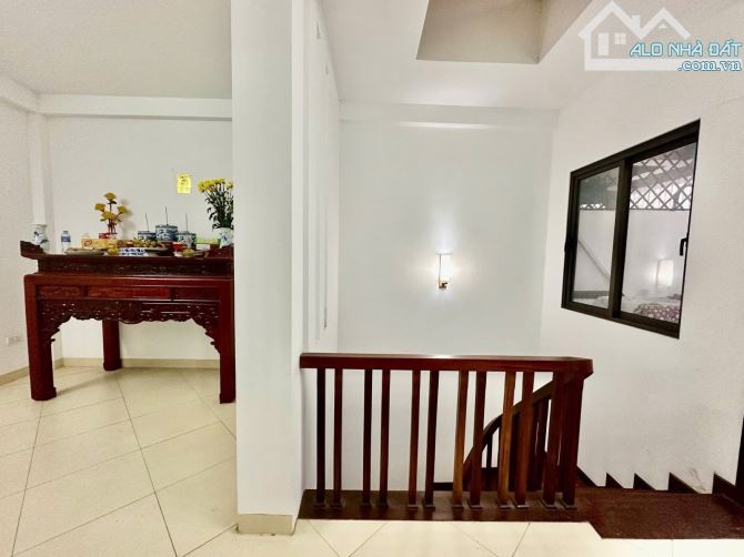 HOÀNG HOA THÁM DT46M, 5T, 4,5MT, 20 TỶ.