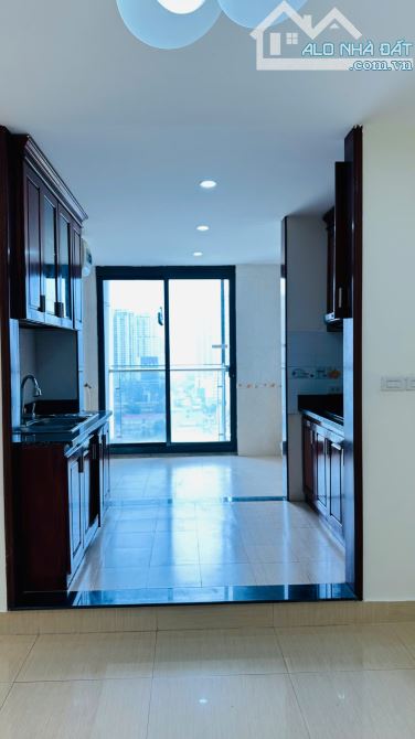 Cho thuê Chung cư EURO LAND - TSQ, 19 triệu VND, 191 m2, 4PN, 3WC, đầy đủ nội thất