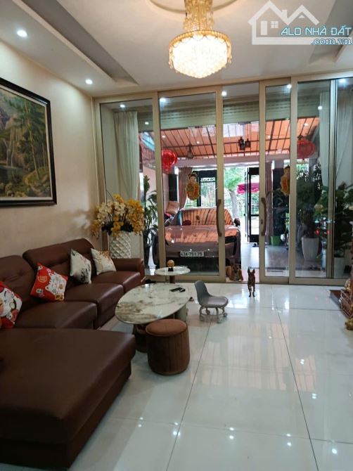 NHÀ 3 TẦNG, KIÊN CỐ, TỐI ƯU CÔNG NĂNG, VÀO Ở NGAY, NHỈNH 8 TỶ