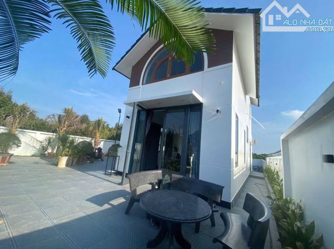 BIỆT THỰ VƯỜN LONG PHƯỚC - TP BÀ RỊA ; SẴN VILLA HỒ BƠI SIÊU ĐẸP 🌈🌈🌈DT 810M2