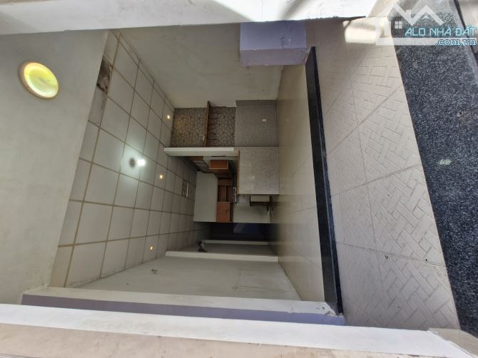 Bán nhà cập ngay bệnh viện gò vấp Quang Trung, P11, Gò Vấp. Dt 4,7x19m