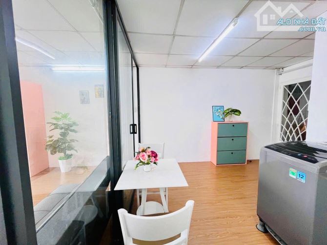 Cho Thuê Căn Hộ 1 Phòng Ngủ Bancol Tách Bếp Full Nội Thất View Bờ Kè Kênh Tẻ - 11