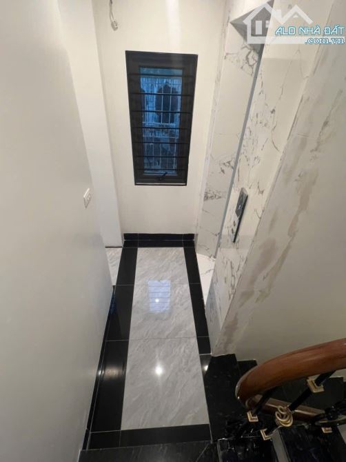 PHỐ LỤA VAN PHÚC 5 TẦNG LÔ GÓC 2 THOÁNG , Ô TÔ QUA, THANG MÁY, FULL NỘI THẤT XỊN 33M,10 TỶ - 11