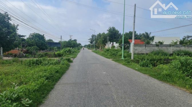 bán đất đường Trần Quang Diệu, xã Tân Phước, Thị Xã LaGi. Giá NGỢp. 8x30, 100m thổ cư - 1