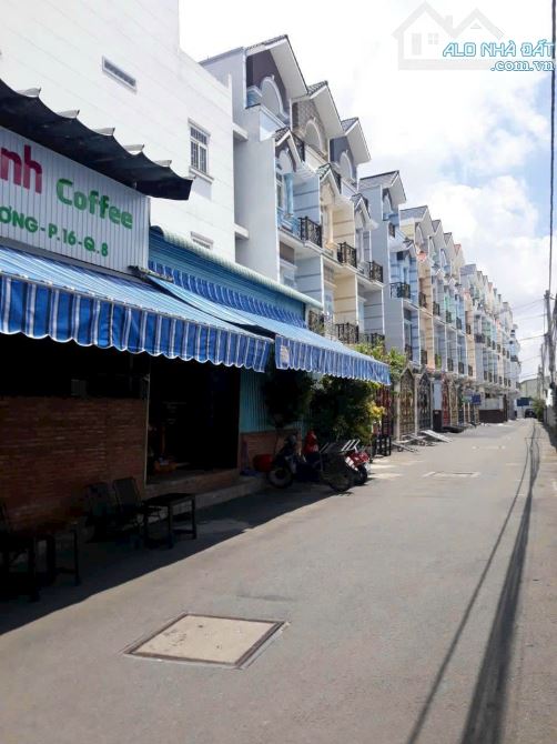 Nhà 4 tầng An Dương Vương quận 8 sát Võ văn Kiệt mt ngang 4.5m 5.8 tỷ - 1
