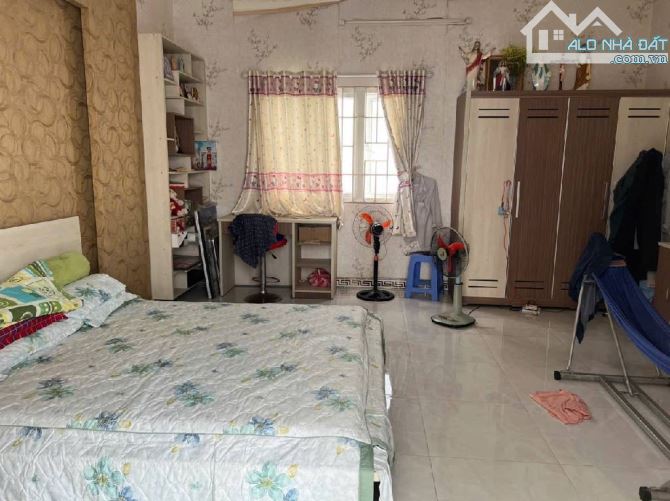 Bán gấp nhà đẹp ở ngay Phạm Thế Hiển, xe hơi ngủ nhà( khu Lê Bôi), 94m2, SHR, chỉ 7,9 tỷ. - 1