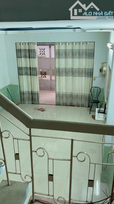 Bán nhà HXH Dương Quảng Hàm p5 DT: 6x17m 1 trệt 1 lầu giá 10 tỷ còn thương lượng - 1