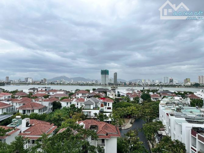 Biệt thự cao cấp  Euro Village 1 900m2, ngang 36m x 25m  hai mặt tiền view Cầu Rồng - 1