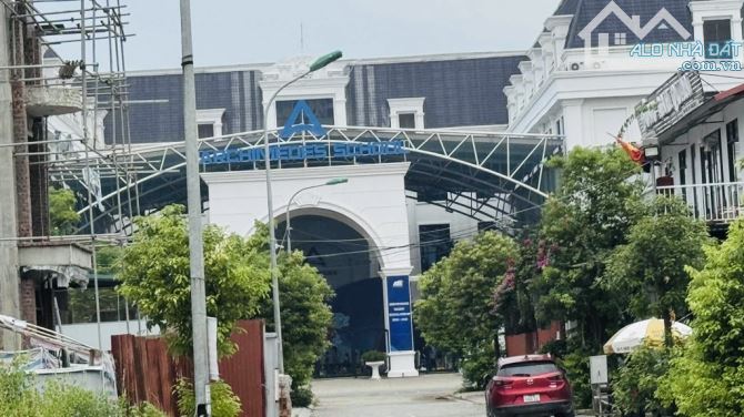 BÁNn HOA HẬU KHU ĐÔ THỊ CỔ DƯƠNG DÒNG TIỀN ỔN ĐỊNH ĐƯỜNG THÔNG Ô TÔ TRÁNH NHAU 188M ZÁ ĐẸP - 1