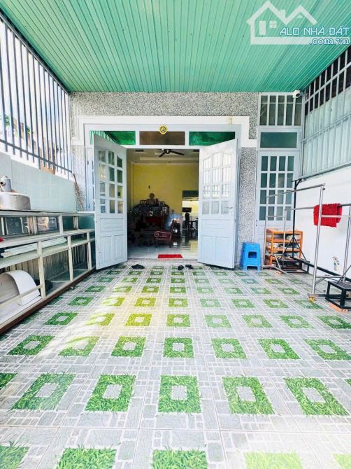 NP548 + BÁN nhà mặt tiền đường Đồng Khởi . P Trảng Dài , tp Biên Hoà - diện tích : 387m2 , - 1