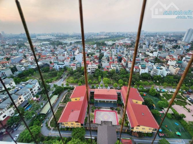 Bán gấP, trả NH-Chỉ 3,99 tỷ - CC Thạch Bàn CT2A 1 căn duy nhất - 69m2 2PN + 1 - 1