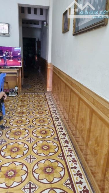 Mặt phố Giáp Nhị ,diện tích 86/90m. 2tầng, MT 4.3m . Giá 29 tỷ Hoàng Mai