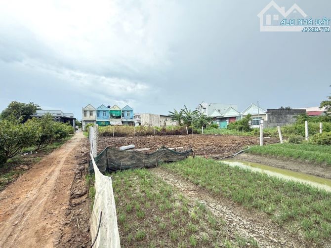 297m2 đất giá 1ty1 thuộc Mỹ Lộc cách nhựa lớn 835 tầm 1km sổ hồng - 1