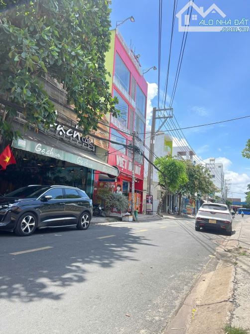 BÁN CĂN BIỆT THỰ KẾT HỢP VĂN PHÒNG CAFEE 10X25M GIÁ 19.86 TỶ - 1