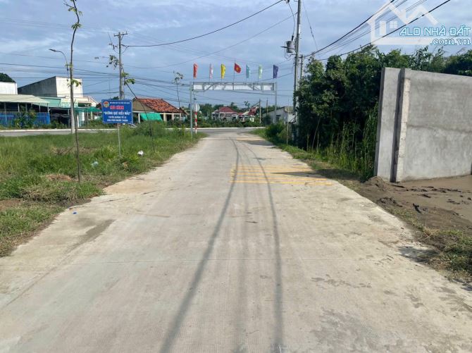 CHÍNH CHỦ GỬI BÁN LÔ ĐẤT ĐẸP NGAY TRUNG TÂM THỊ TRẤN CẦN GIUỘC – MẶT TIỀN RỘNG - 1