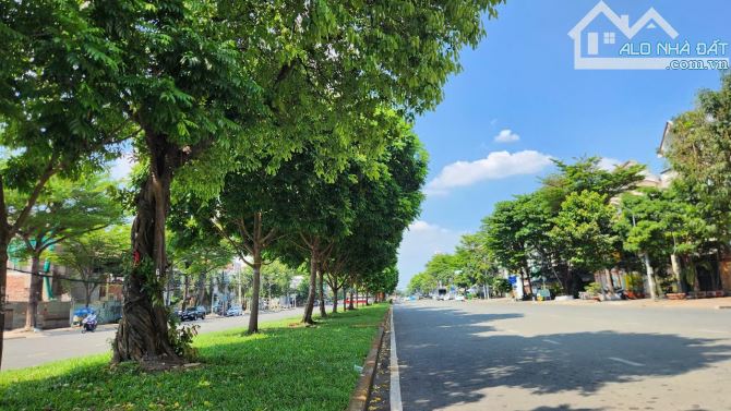 Mặt tiền đường Vành Đai Trong, 84m2 ( 4 x 21 ) 5 TẦNG 5PN , ở và làm Văn phòng công ty - 1