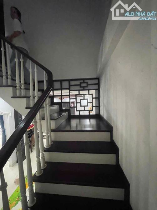 NHÀ MẶT PHỐ NAM VIỆT Á ĐƯỜNG MỸ ĐA TÂY 9- NHÀ 3 TẦNG KIÊN CỐ MỚI ĐẸP - GIÁ 9,X TỶ