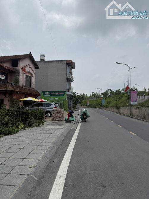 SIÊU PHẨM KINH DOANG, VỈA HÈ 75M2/12.6 TỶ MẶT ĐÊ VÀNG PHÚC LỢI , ĐƯỜNG 2 LÀN,TRỤC CHÍNH! - 1