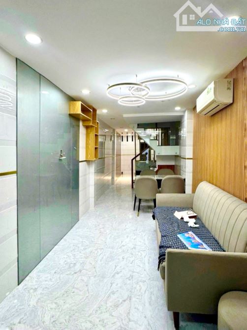 Nhà 3x13m Hồng Bàng, P1 Q11, 2PN, Nội Thất Full, Hẻm 3m, Ra Ô Tô 20m, Chỉ 3.95 Tỷ - 1