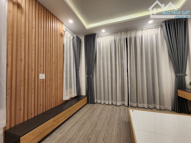 Nhà Mới Thiết Kế Sang Trọng ĐẦY ĐỦ NỘI THẤT XỊN - Hoàn Công Đủ - Ngang Hơn 5m Chỉ 6,5Tỷ TL - 1