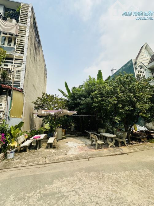 *BÁN ĐẤT FULL THỔ DT( 7.5*16M) TIỆN XÂY THEO NHU CẦU - MGAY BÀ ĐIỂM _ PHAN VĂN HỚN - 1