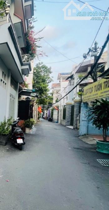 🏡 Bán nhà Gò Vấp, hẻm xe hơi  Lê Quang Định, sat Phạm Văn Đồng– Full nội thất – 42M² - 1