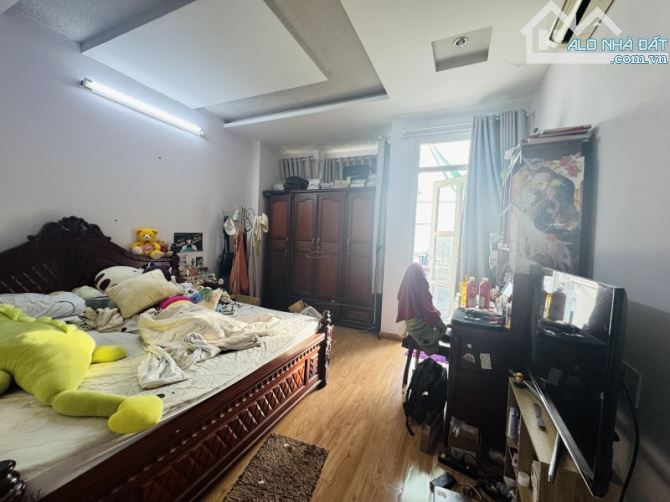 VÕ VĂN NGÂN - LINH CHIỂU - 72M2 - NHÀ 3 TẦNG BTCT - GẦN CHỢ THỦ ĐỨC - ÔTÔ NGỦ TRONG NHÀ - 1