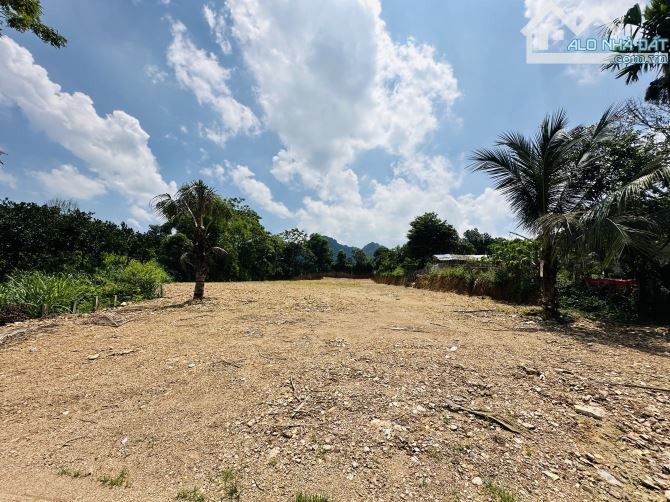 CHỈ 1,xtr/m2 SỞ HỮU NGAY LÔ ĐẤT VIEW CÁNH ĐỒNG CÓ DT 3000m2 CÁCH QL21A CHỈ 500m - 1