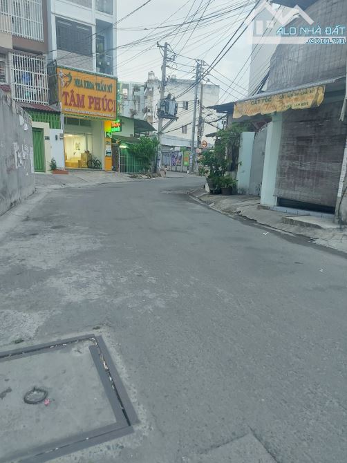 Bán nhà biệt thự đường Nguyễn Duy Trinh Quận 2 cũ gần chợ Giồng (171m2) 46 tỷ - 1