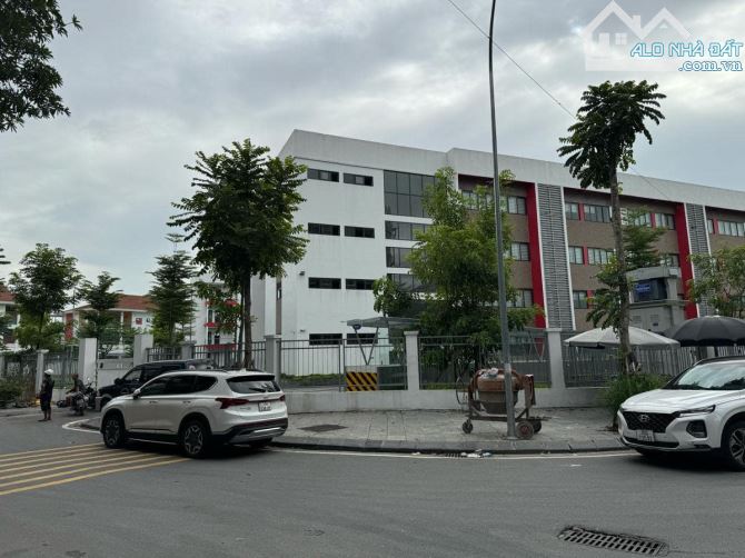 BÁN ĐẤT THẠCH BÀN LONG BIÊN 78M-5.2MT.15.8 tỷ VỈA HÈ Ô TÔ TRÁNH KINH DOANH ĐỈNH GIÁ ĐẦU TƯ - 2