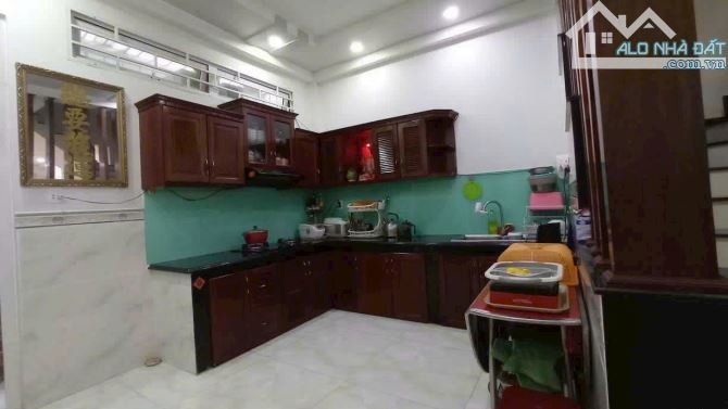 Nhà 4 tầng An Dương Vương quận 8 sát Võ văn Kiệt mt ngang 4.5m 5.8 tỷ - 2