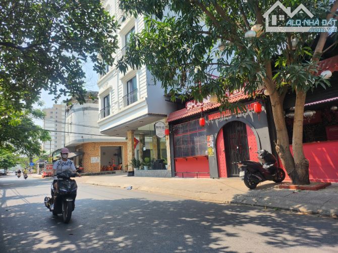 BÁN NHANH LÔ ĐẤT MẶT PHỐ BÀ HUYỆN THANH QUAN -NGAY GÓC MỸ ĐA ĐÔNG 12 -50M RA BIỂN-16.X TỶ - 2