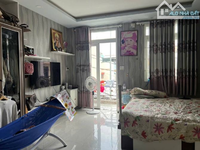 Bán gấp nhà đẹp ở ngay Phạm Thế Hiển, xe hơi ngủ nhà( khu Lê Bôi), 94m2, SHR, chỉ 7,9 tỷ. - 2