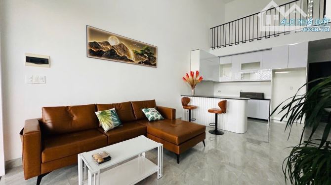 NHÀ GÁC LỬNG HẺM 473 Y MOAN : 2.38 tỷ - 2