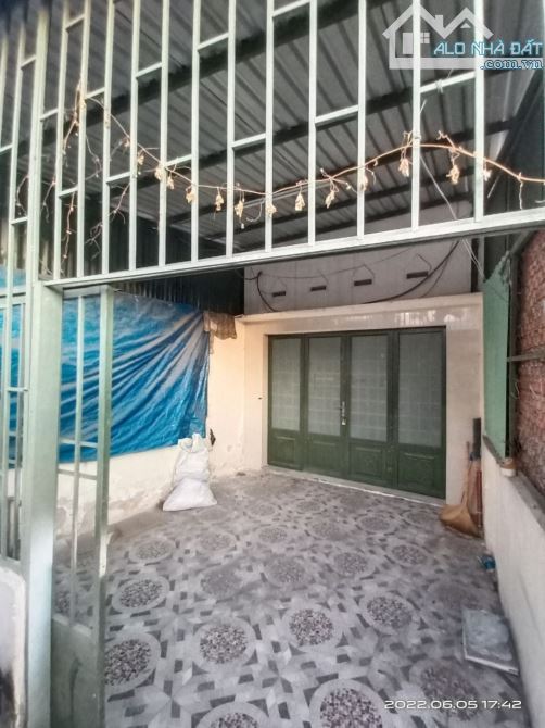 Bán nhà hẻm Phạm Thế Hiển, Q.8, P.6. DT 96m2 (5.5x21m), 2 tầng, 4PN, sổ đỏ. Giá 6.2 tỷ. - 2