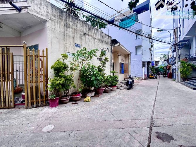 Bán lô đất ngang 8,7m hẻm ô tô Nguyễn Thiện Thuật giá đầu tư - 2
