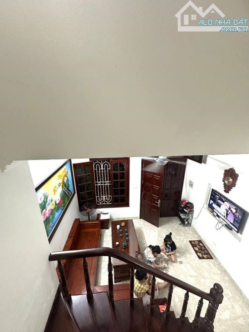 Bán nhà Kim Giang- Nhà đẹp- Dân xây- Phân lô quân đội- 45m2 - 2