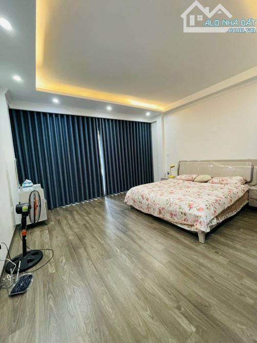 BÁN NHÀ 5 TẦNG THANG MÁY XÂY MỚI, ĐƯỜNG Ô TÔ THÔNG, KHU PHÂN LÔ ĐẸP NHẤT PHỐ KIM ĐỒNG. - 2