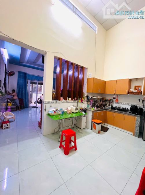 Bán Nhà 1 Trệt 1 Lửng Phường An Bình, gần Trường Chính Trị, trường Đại Học Đồng Nai cơ sở3 - 2