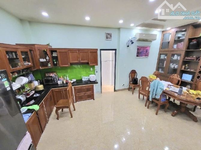 🏡Nhà Phố Cạnh Quận 7 - 100m2 - 3 Tầng - Xe Hơi Đậu Cửa - 6 Tỷ Hơn - 2