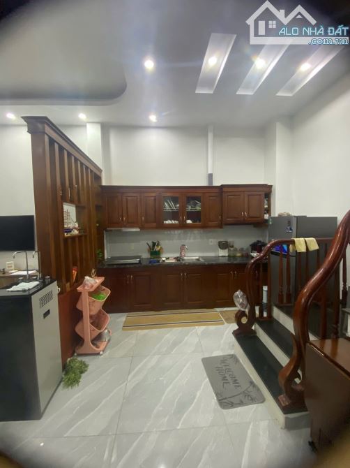 Cần bán nhà đẹp ngõ phố Hồng Quang Tp Hải Dương - 2