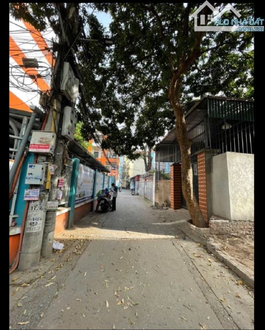 11.5 Tỷ / 94 m2/ 5 M tiền/ Ngọc Thụy.Ô tô Thông - 2