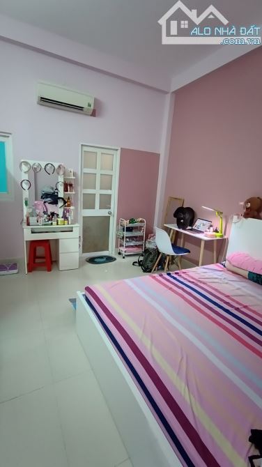 HẺM NHỰA 8M THOẠI NGỌC HẦU - LŨY BÁN BÍCH - QUẬN TÂN PHÚ - 4M X 14M - 4 TẦNG BTCT - 2