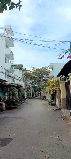 Bán nhà Gò Vấp hẻm xe hơi Thống Nhất thông Nguyễn Văn Khối, 60m², 5 phòng ngủ, 6.3 tỷ TL - 2