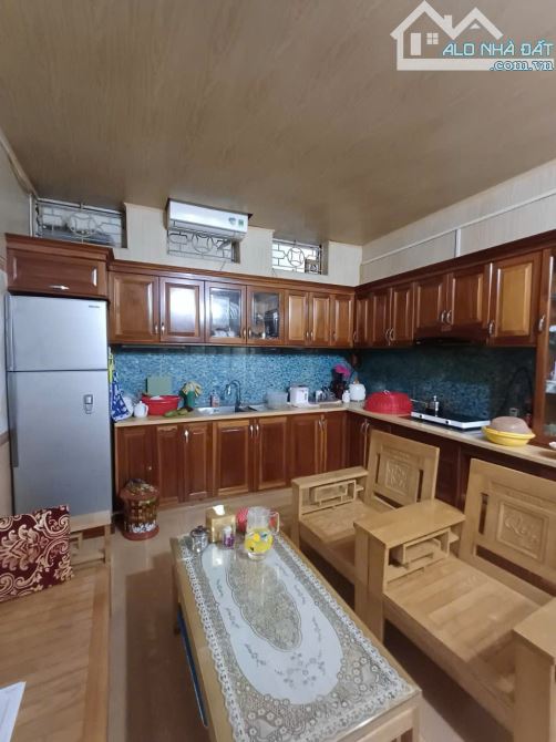 Mặt đường Nguyễn Công Trứ - 35m2 - ngang 3m - vuông đét - 2 tầng - giá tốt 5,5 tỷ - 2