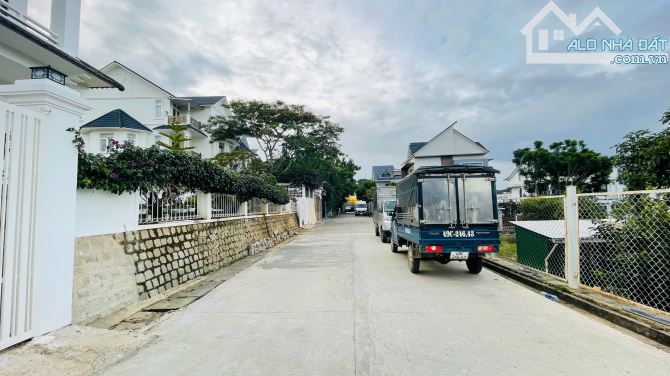 Nhà cũ C4 KQH Cách Hồ Xuân Hương chỉ 1km Giá chỉ 5,7 tỷ - 2