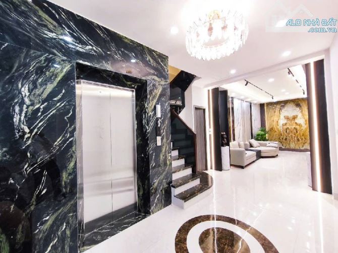 Lò Đúc Trần Khát Chân trung tâm Hai Bà Trưng vị trí đẹp hiếm -KD - ô tô đua-70M2-13.2 TỶ - 2
