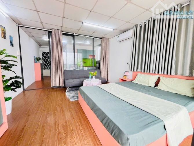 Cho Thuê Căn Hộ 1 Phòng Ngủ Bancol Tách Bếp Full Nội Thất View Bờ Kè Kênh Tẻ - 2