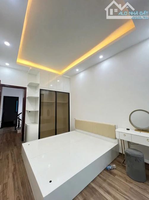 BÁN NHÀ THANH XUÂN, VŨ TÔNG PHAN, Ô TÔ QUA NHÀ. 36M2 x 5TẦNG. GIÁ ÊM NHỈNH 9 TỶ. - 2