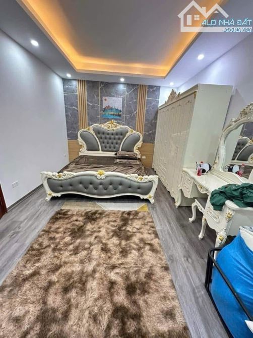 Bán nhà phố Mễ Trì 40m² x 5T - KD - Ô tô gần - full Nt ở ngay 7,3 tỷ - 2
